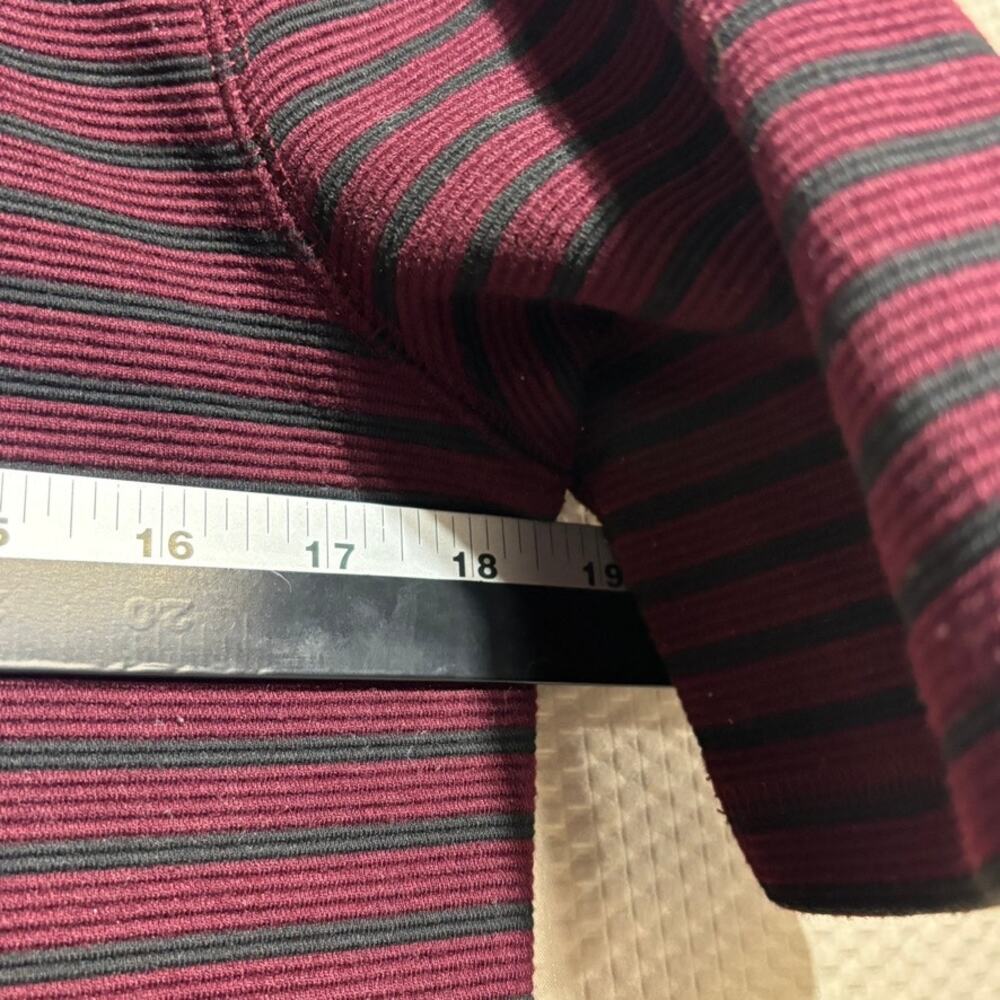 Lou & Grey Womens Burgundy Striped Knit Dress Short Sleeve Pockets S - Picture 8 of 10